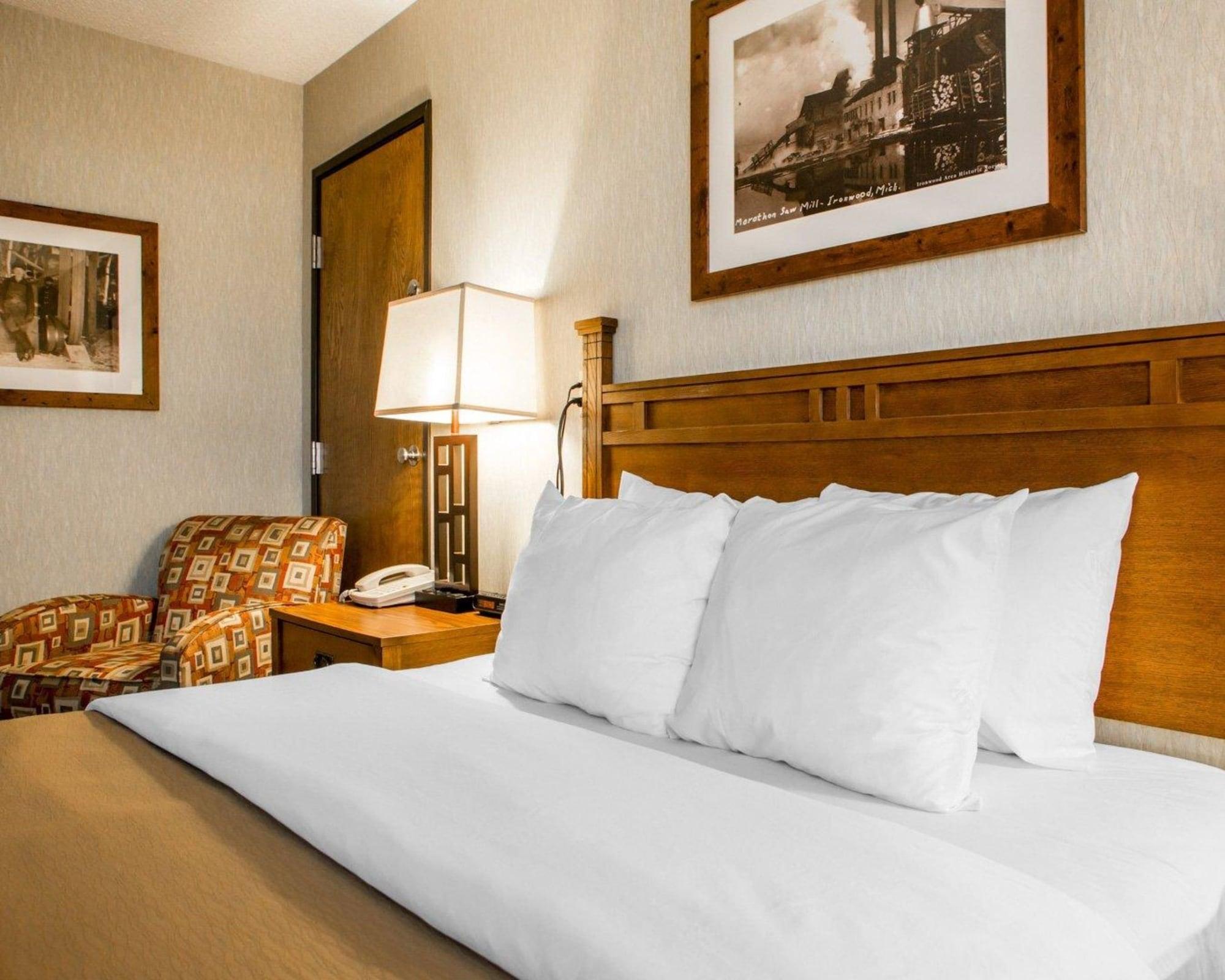 Quality Inn איירונווד מראה חיצוני תמונה