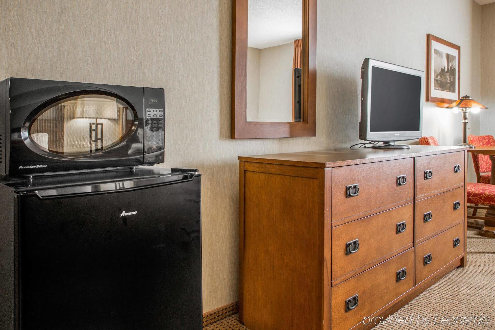Quality Inn איירונווד מראה חיצוני תמונה
