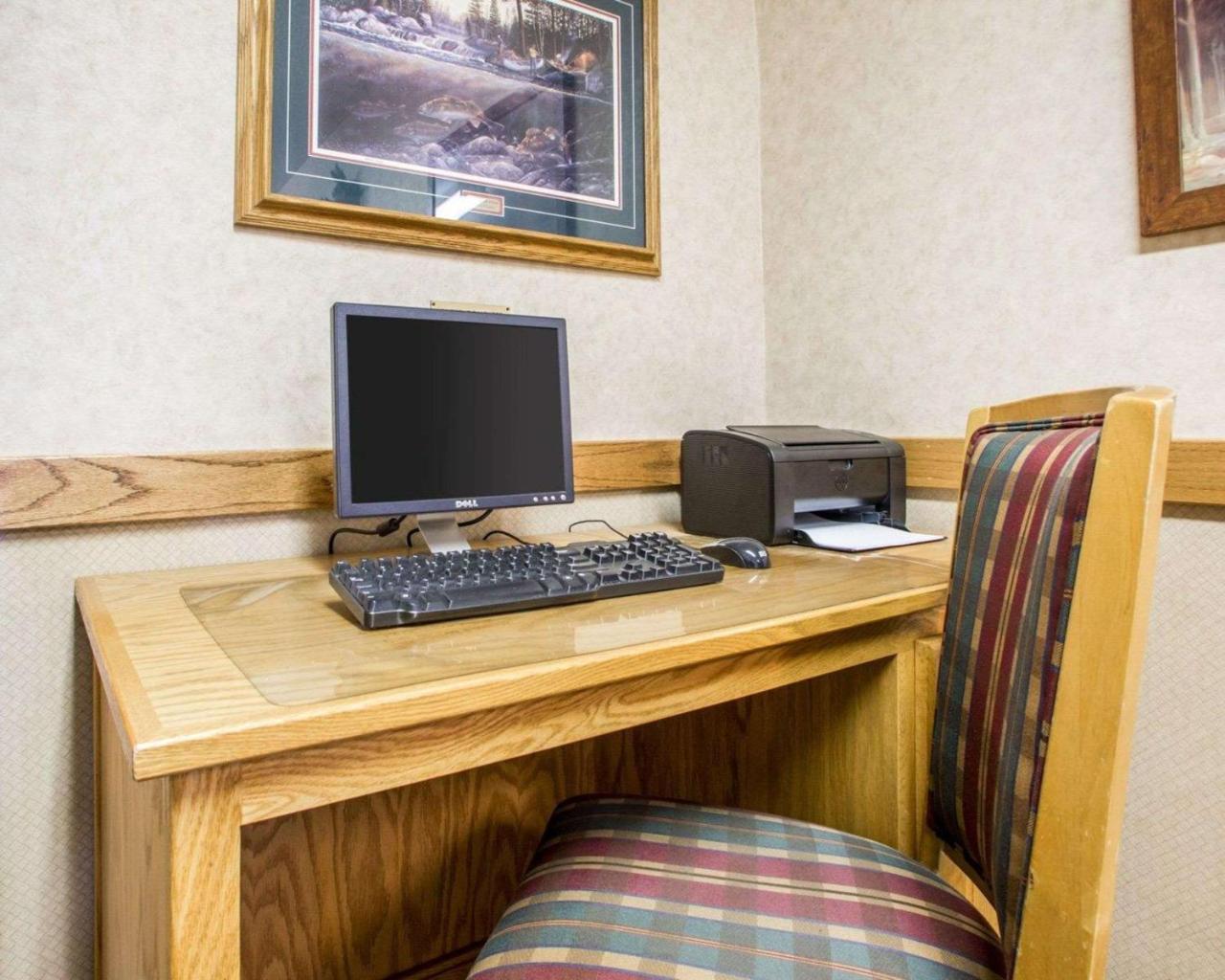 Quality Inn איירונווד מראה חיצוני תמונה